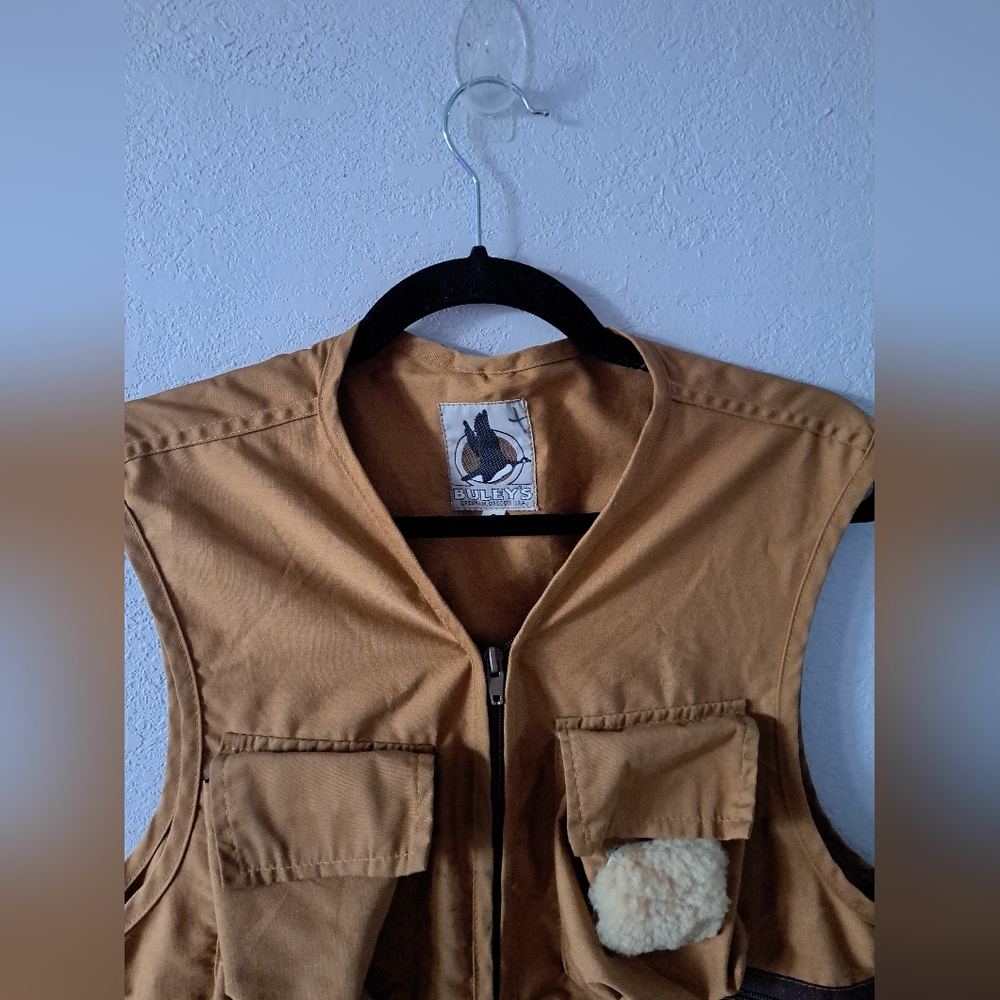 Brown Utility Vest with Multiple Pockets - Picture 2 of 6